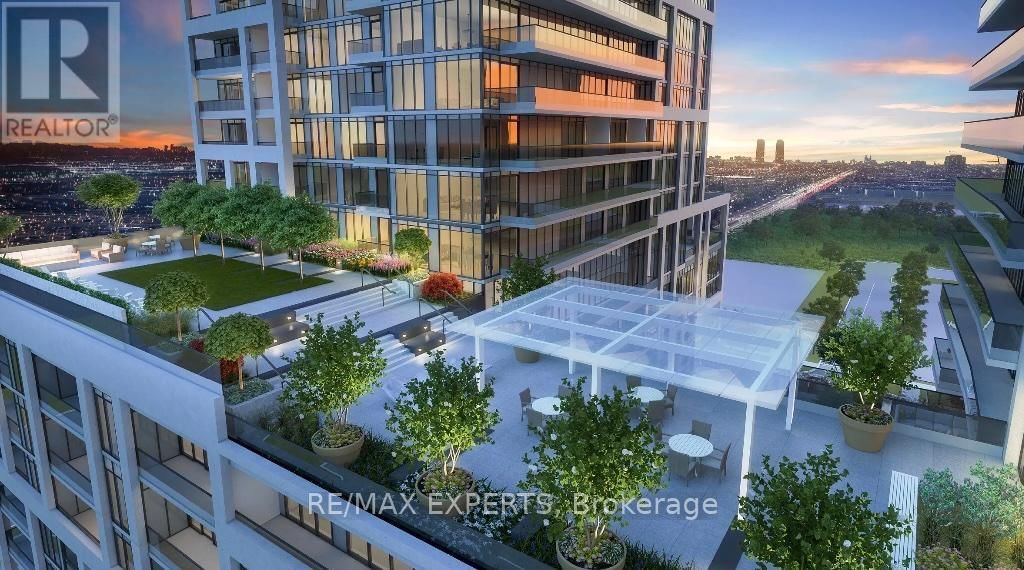 1002 - 8960 JANE STREET Image 3