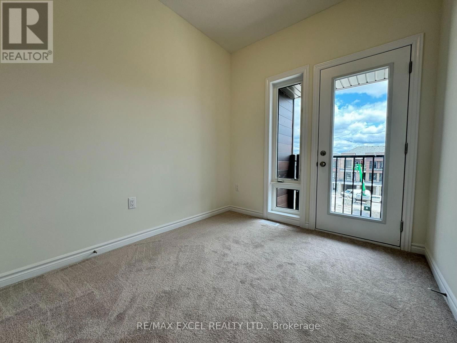 20 GRIFFITH STREET Image 12