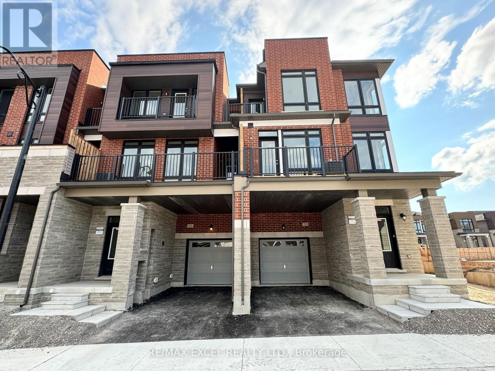 20 GRIFFITH STREET Image 21