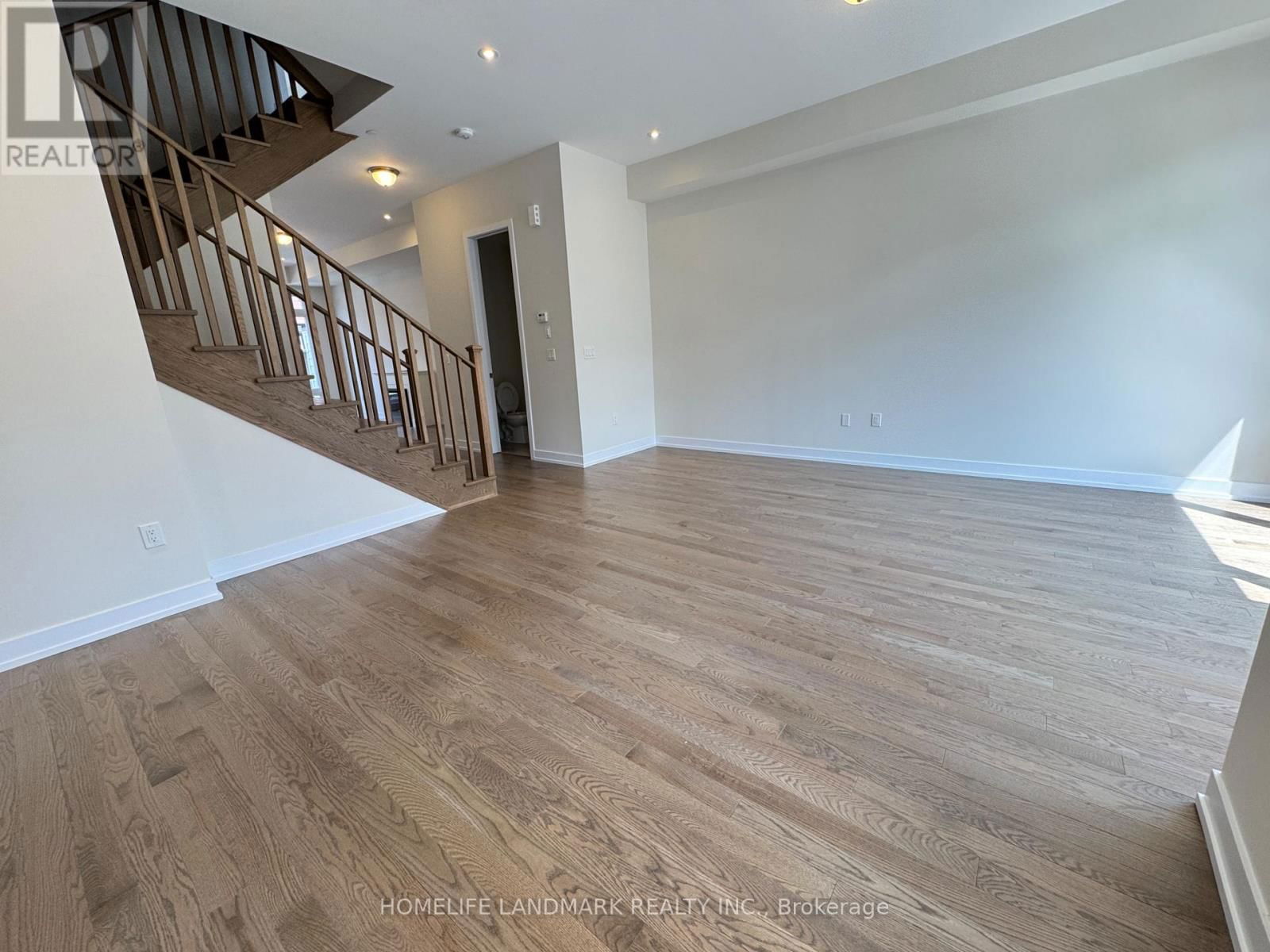 20 INGERSOLL LANE Image 10