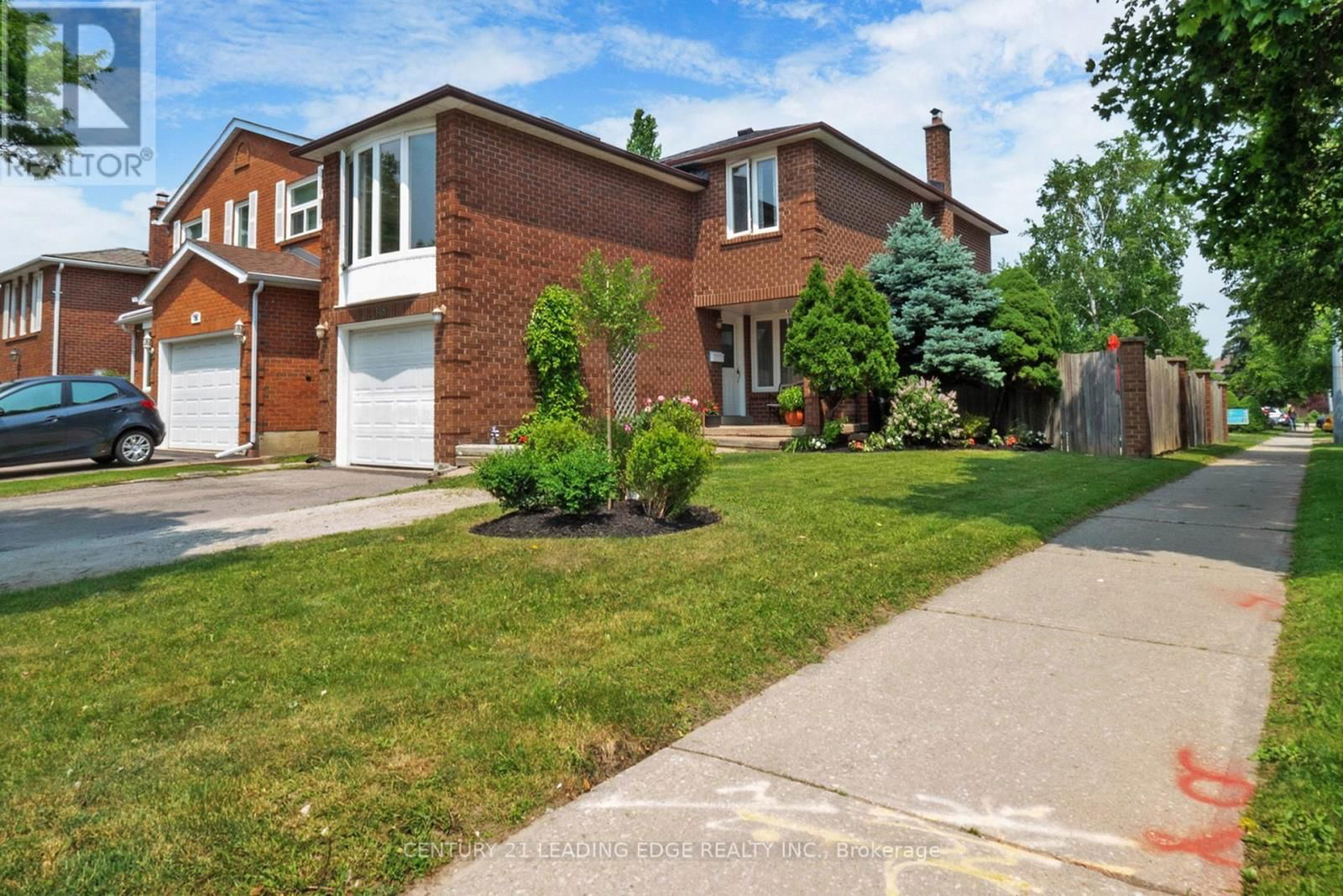 148 STEPHEN STREET Image 3