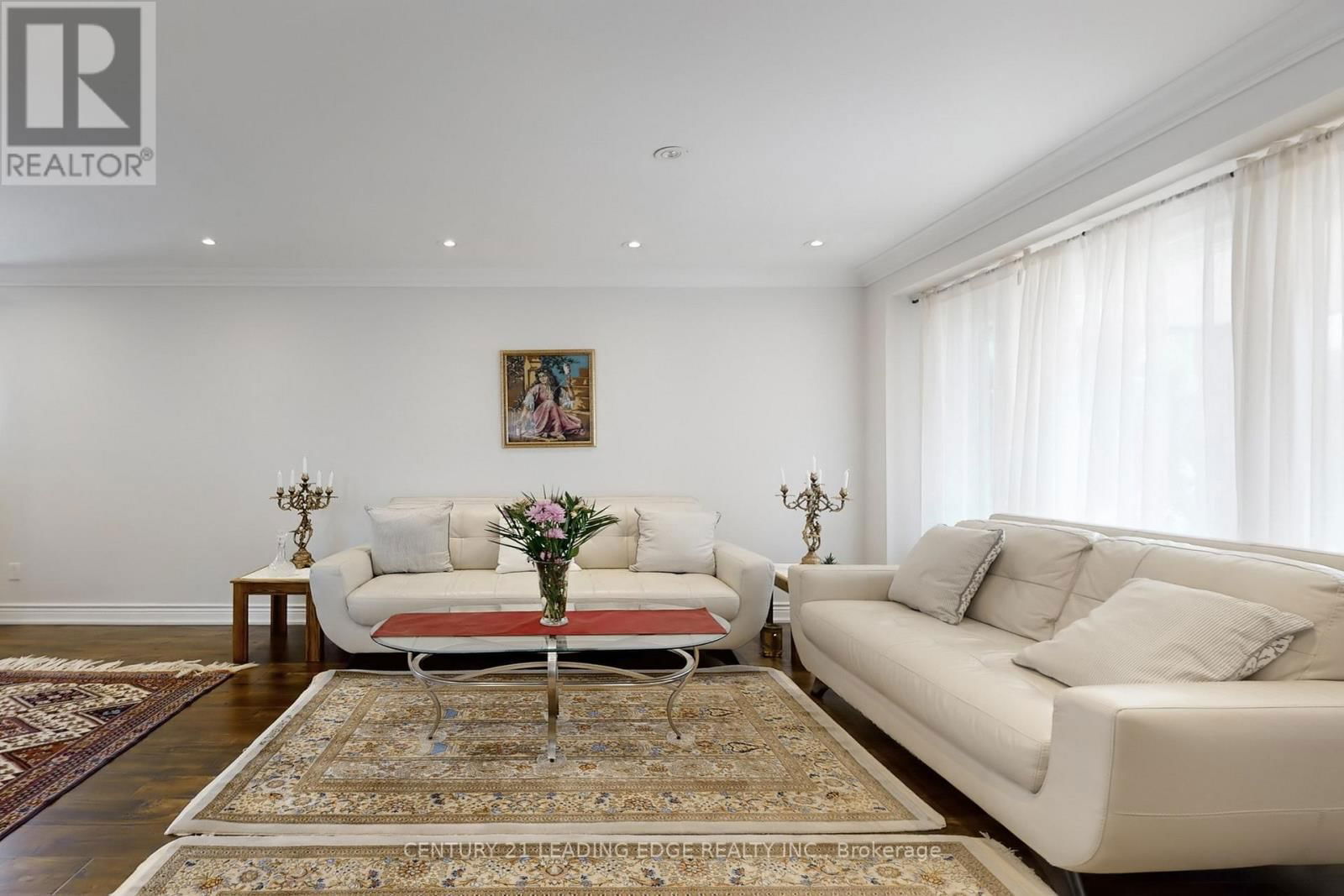 148 STEPHEN STREET Image 6
