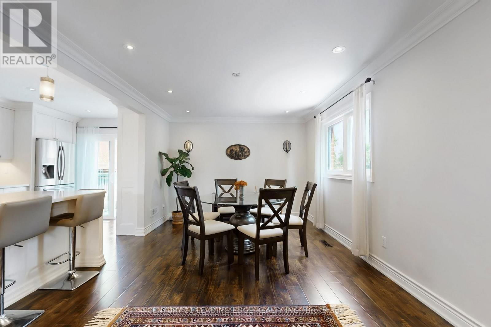 148 STEPHEN STREET Image 8