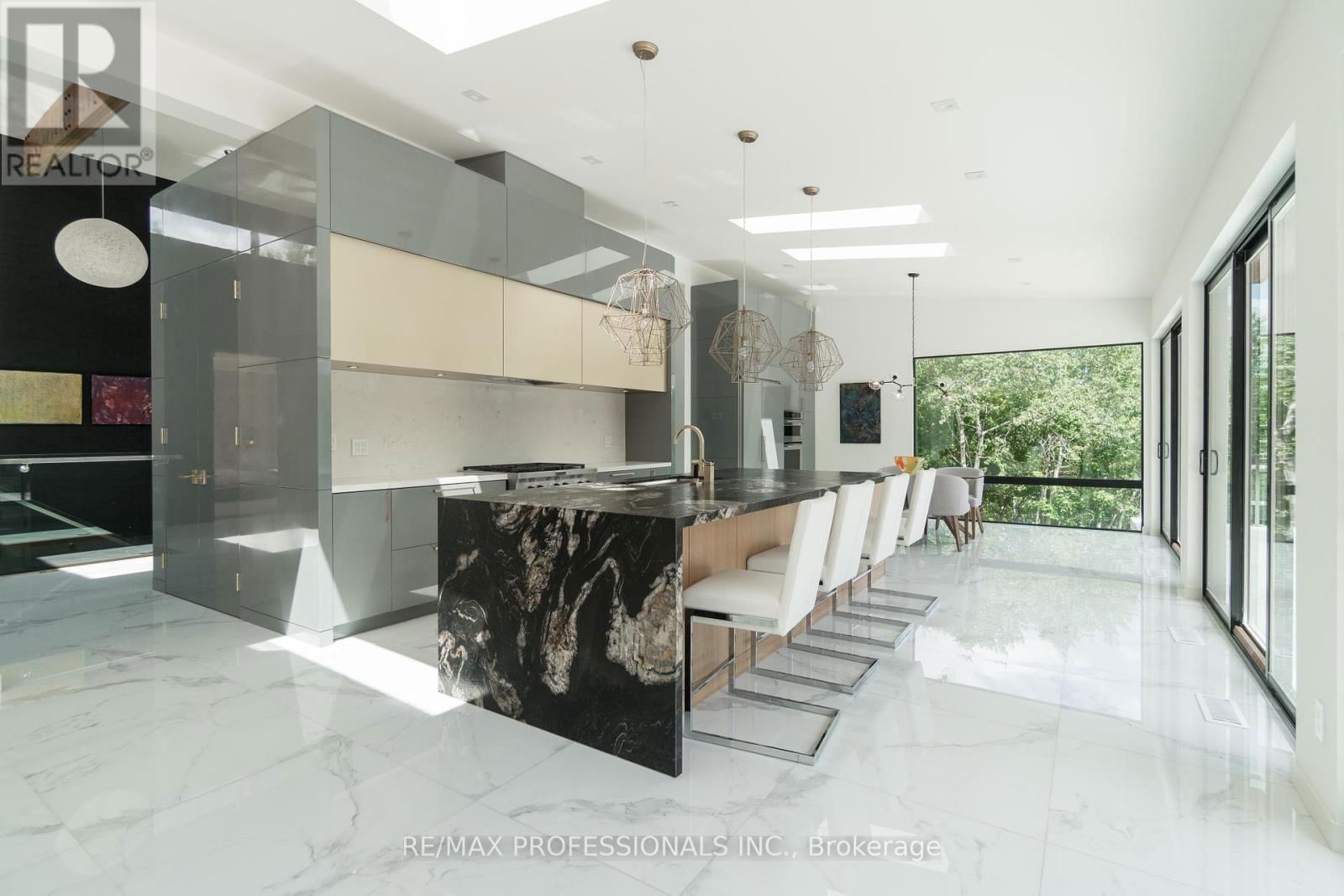 4599 LANGSTAFF ROAD Image 10