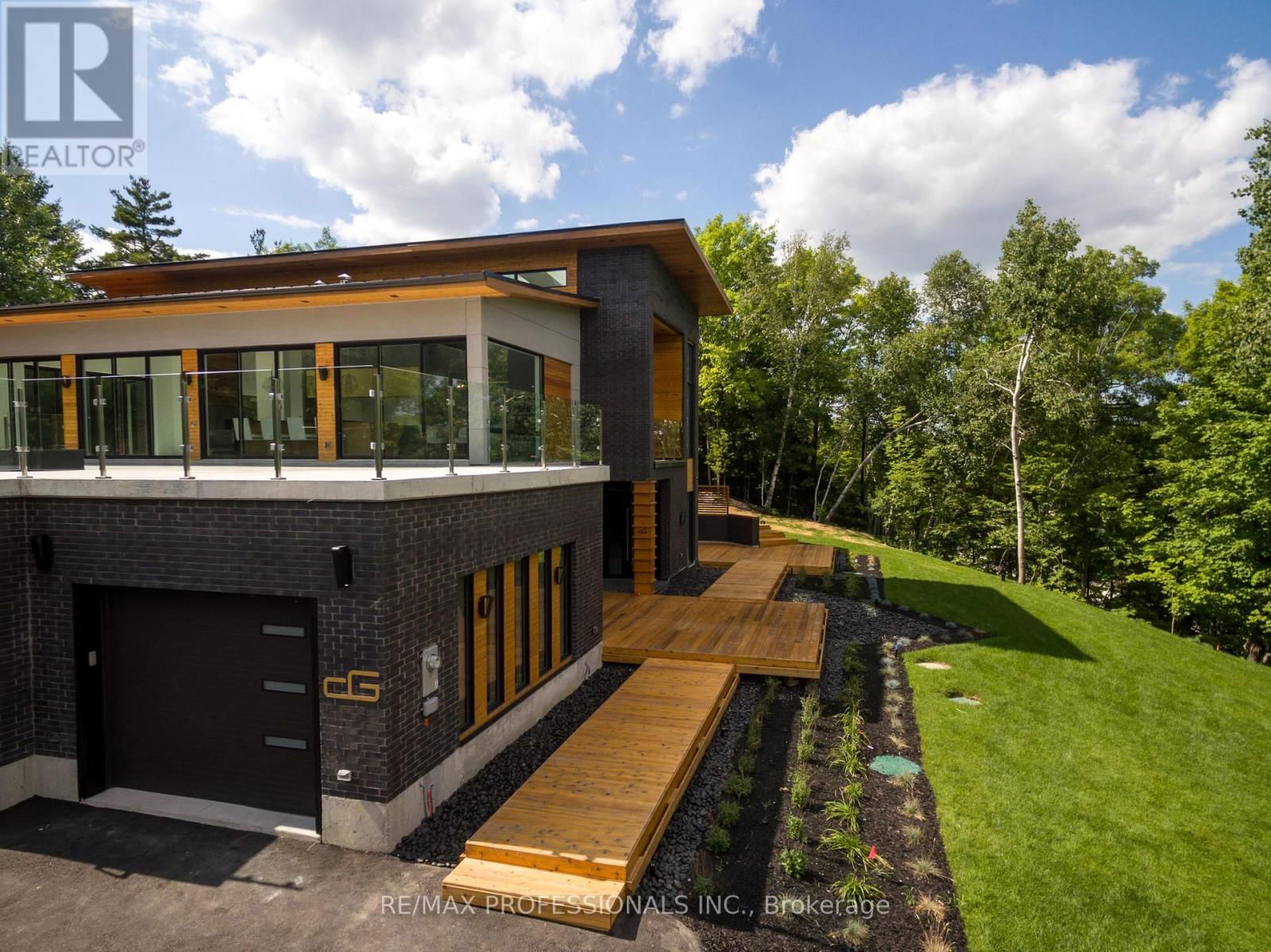 4599 LANGSTAFF ROAD Image 2