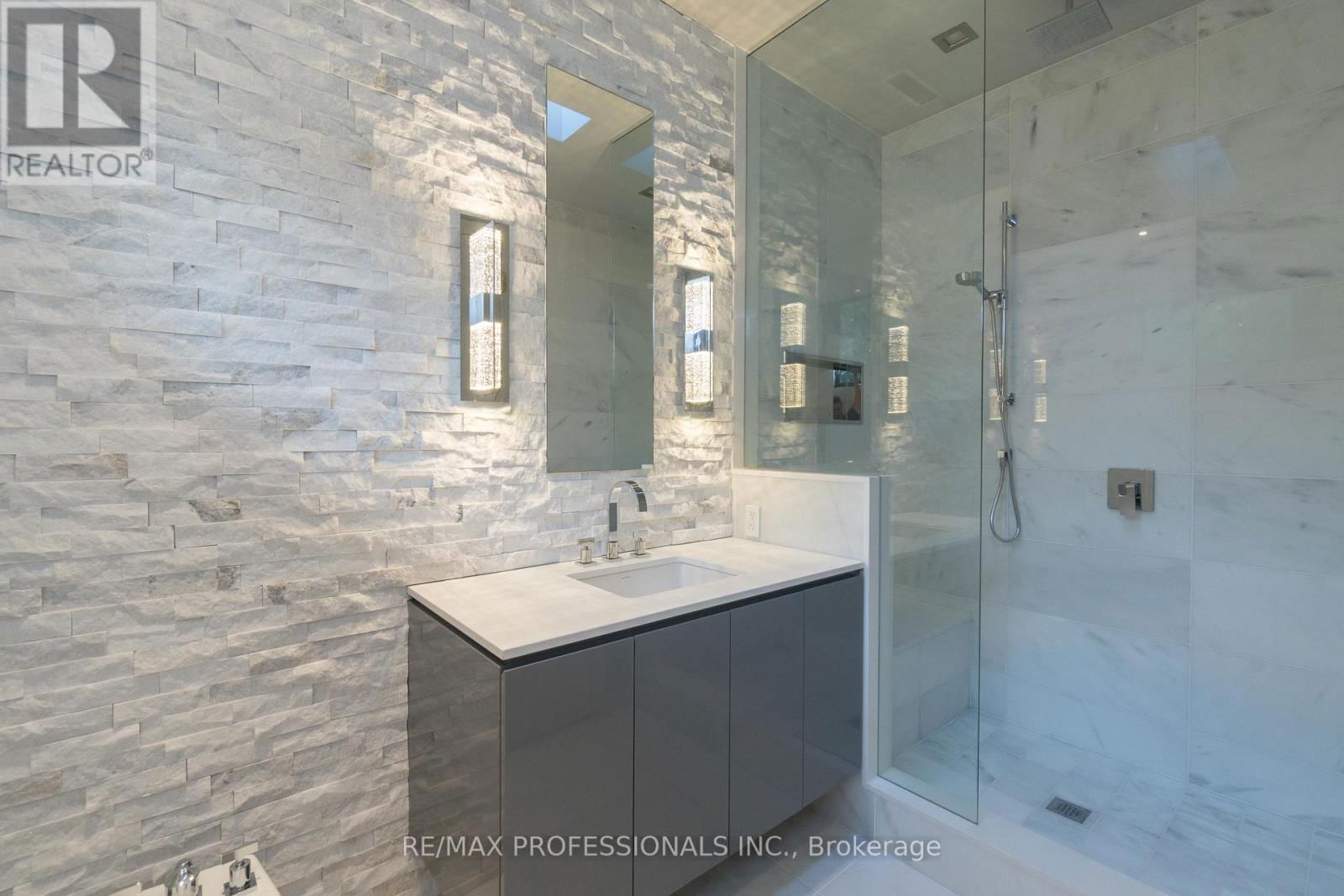 4599 LANGSTAFF ROAD Image 35