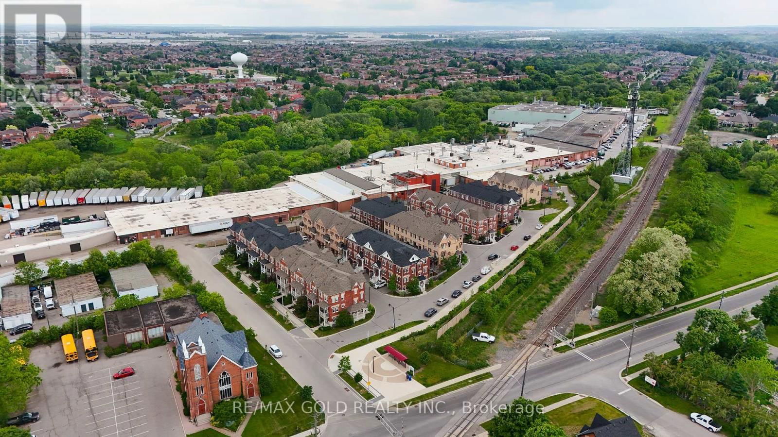 25 - 10 PORTER AVENUE WEST Image 34