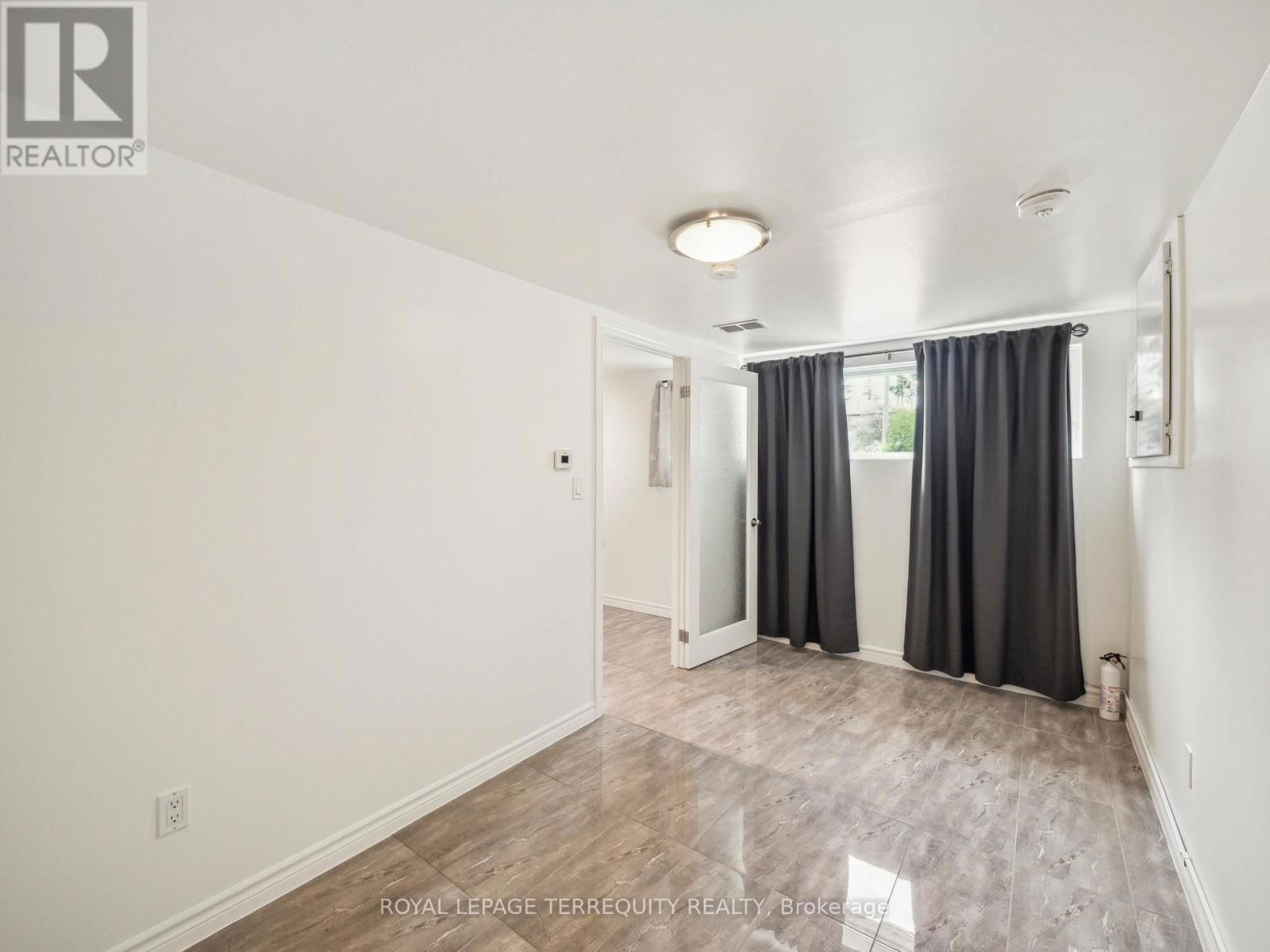 139 DRISCOLL ROAD Image 37