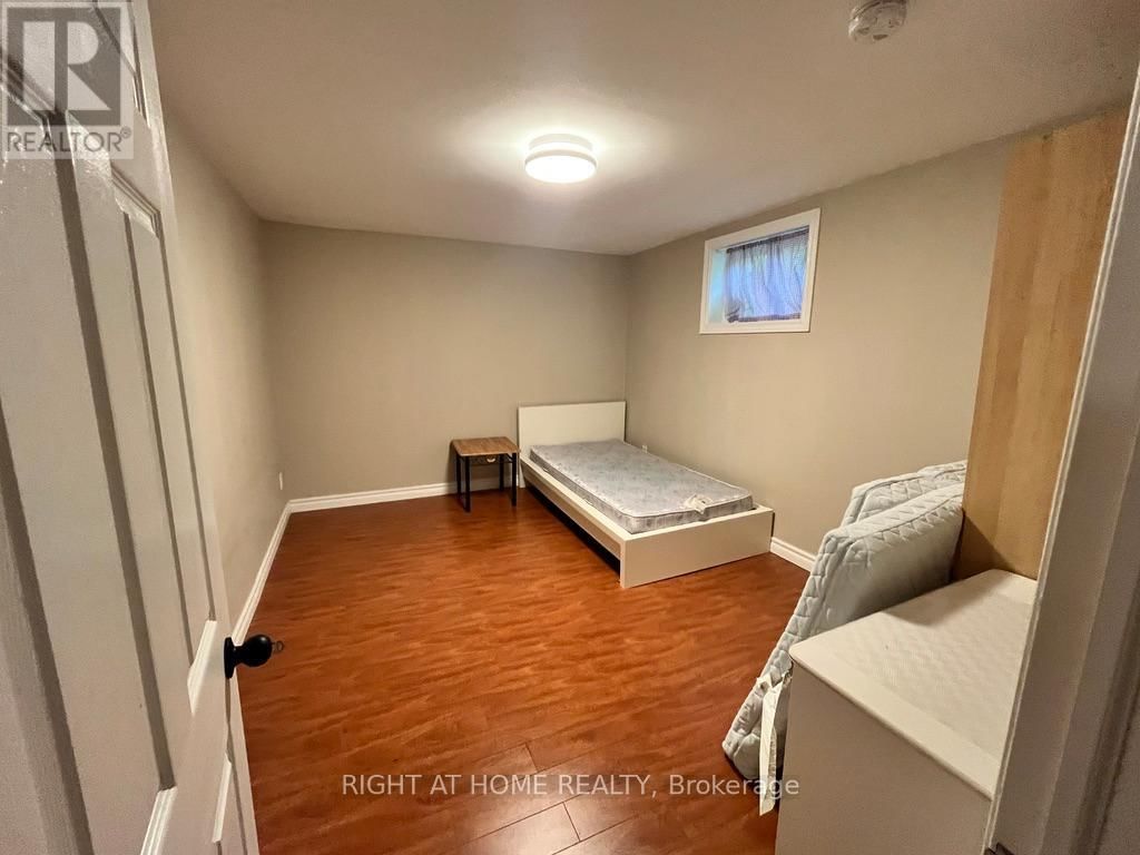 LOWER - 165 MAPLE AVENUE Image 6