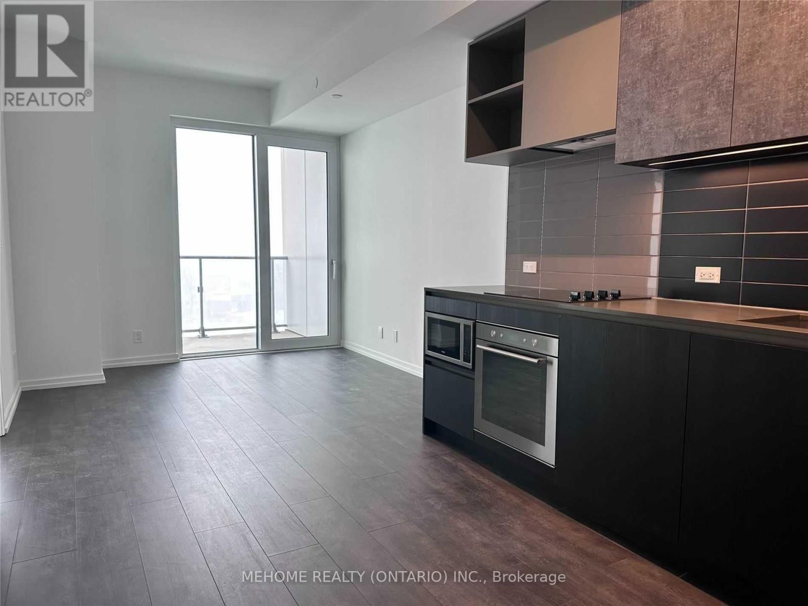 1115 - 1000 PORTAGE PARKWAY Image 3