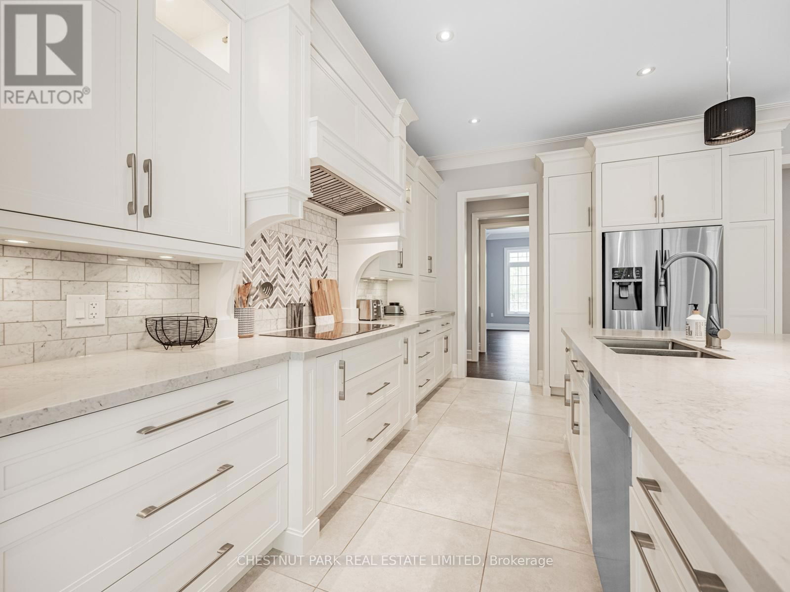 1185 SHOREVIEW DRIVE Image 10