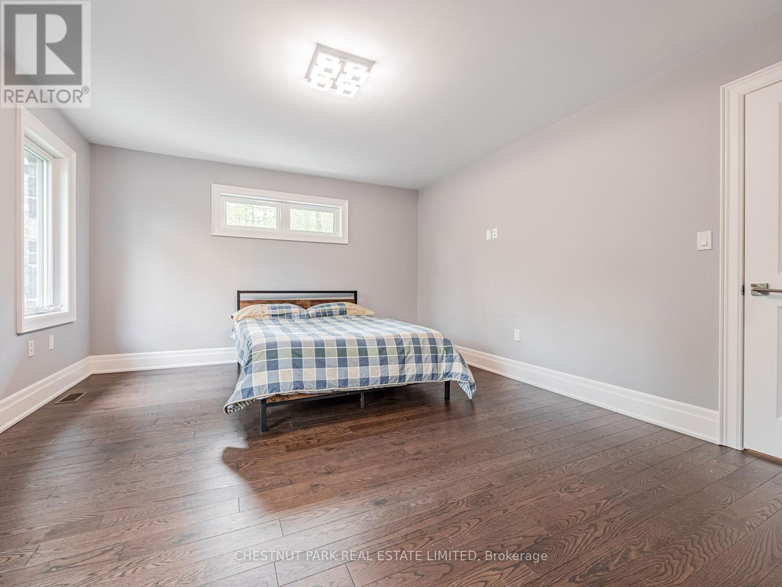1185 SHOREVIEW DRIVE Image 33