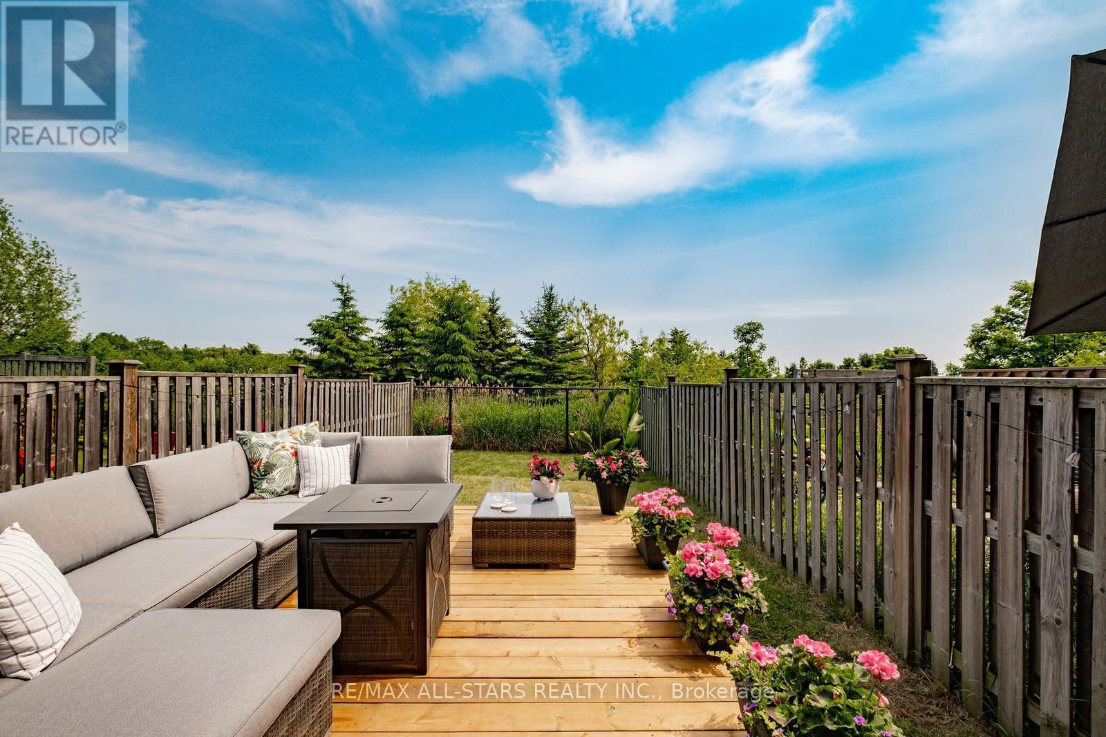 535 REEVES WAY BOULEVARD Image 1