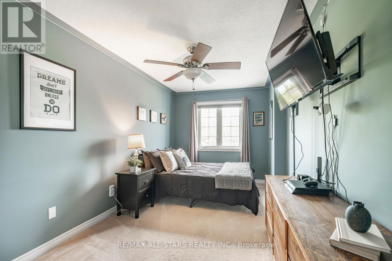 535 REEVES WAY BOULEVARD Image 21
