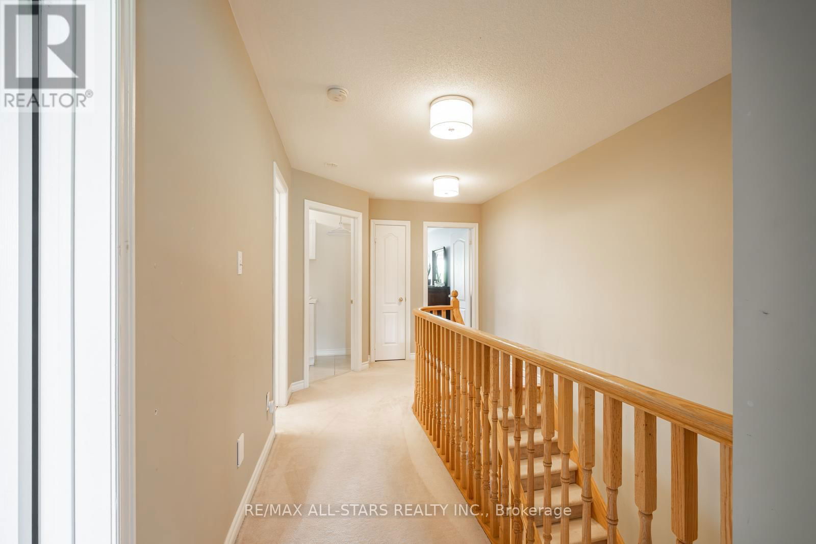 535 REEVES WAY BOULEVARD Image 25