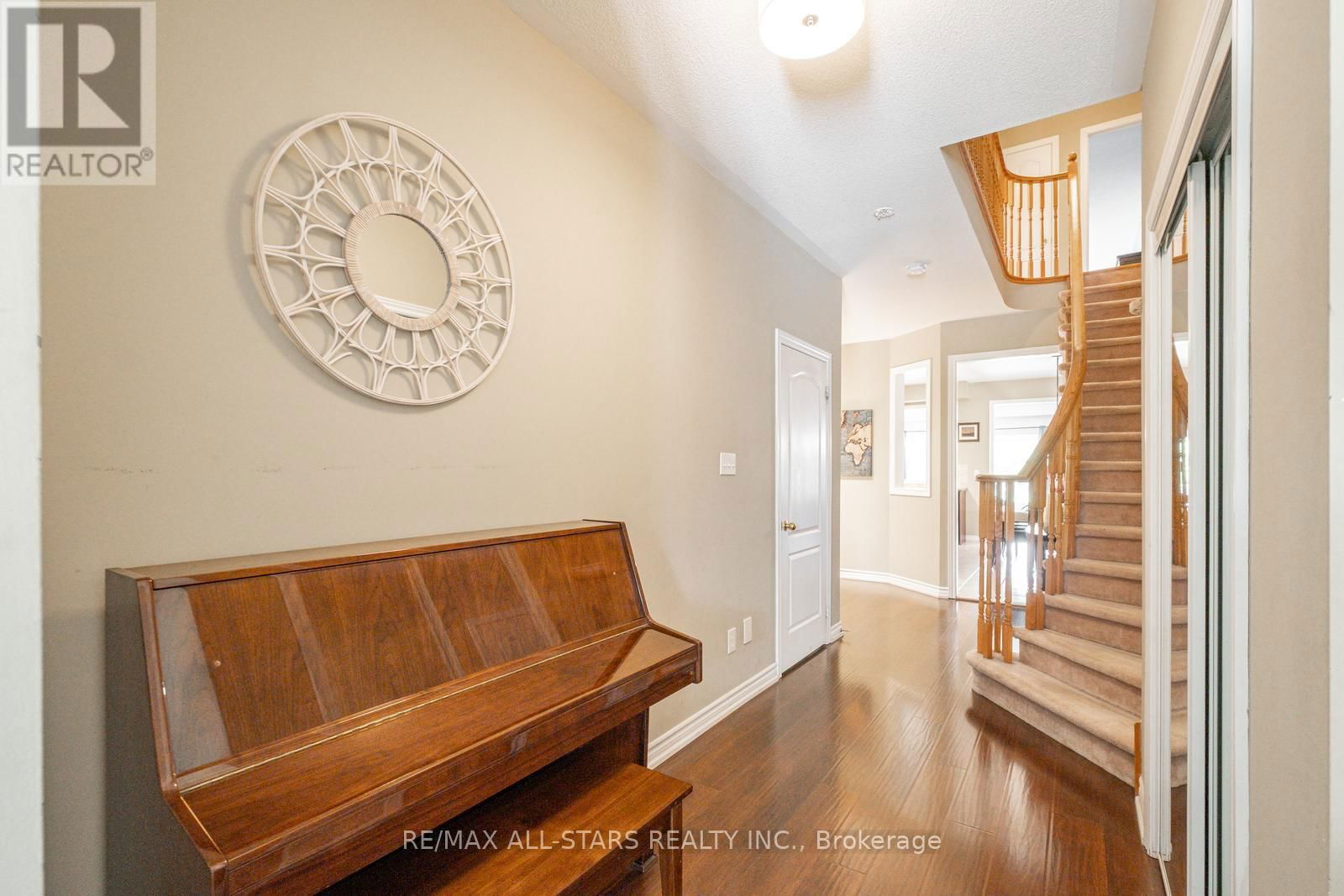 535 REEVES WAY BOULEVARD Image 5