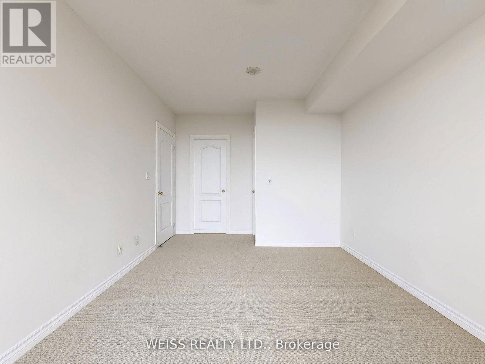 607 - 88 PROMENADE CIRCLE Image 19