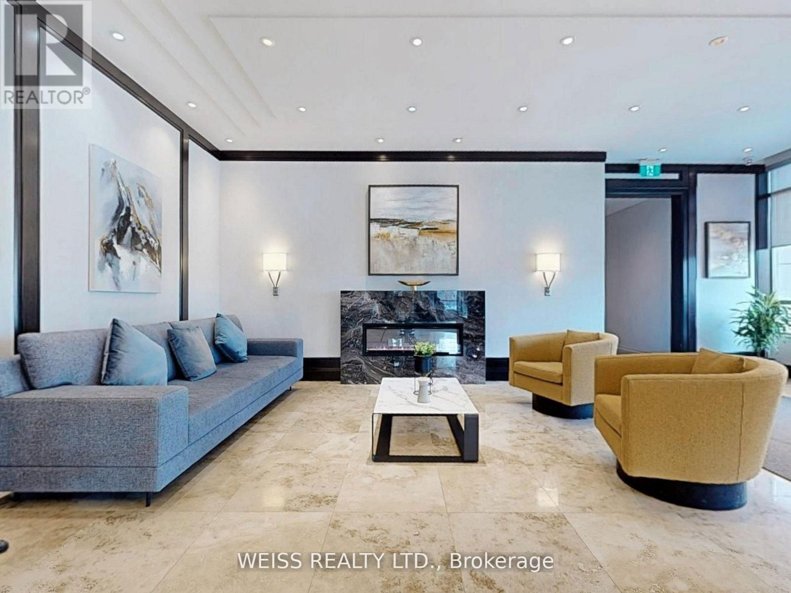 607 - 88 PROMENADE CIRCLE Image 33