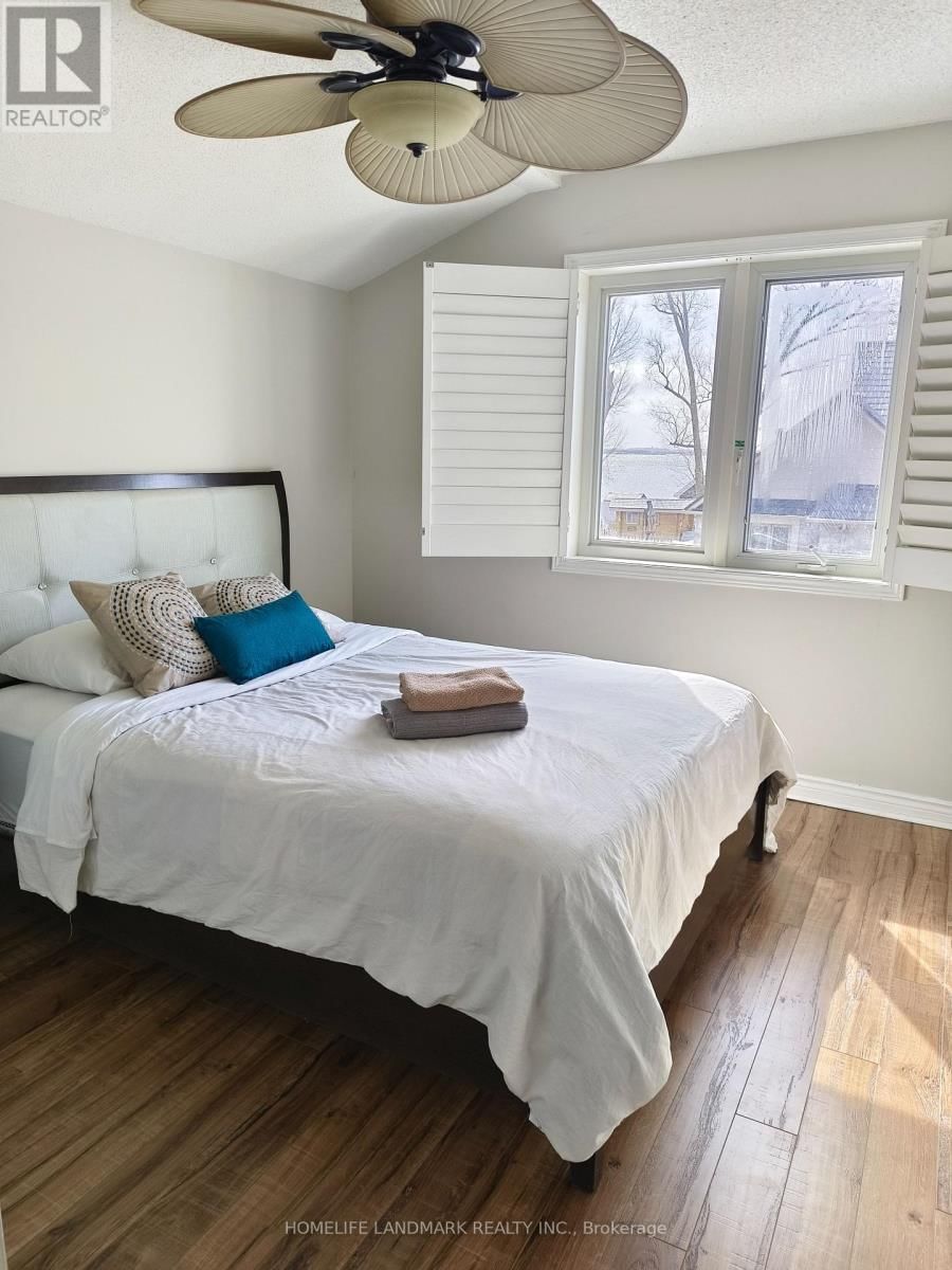 155 LAKESHORE BOULEVARD Image 14