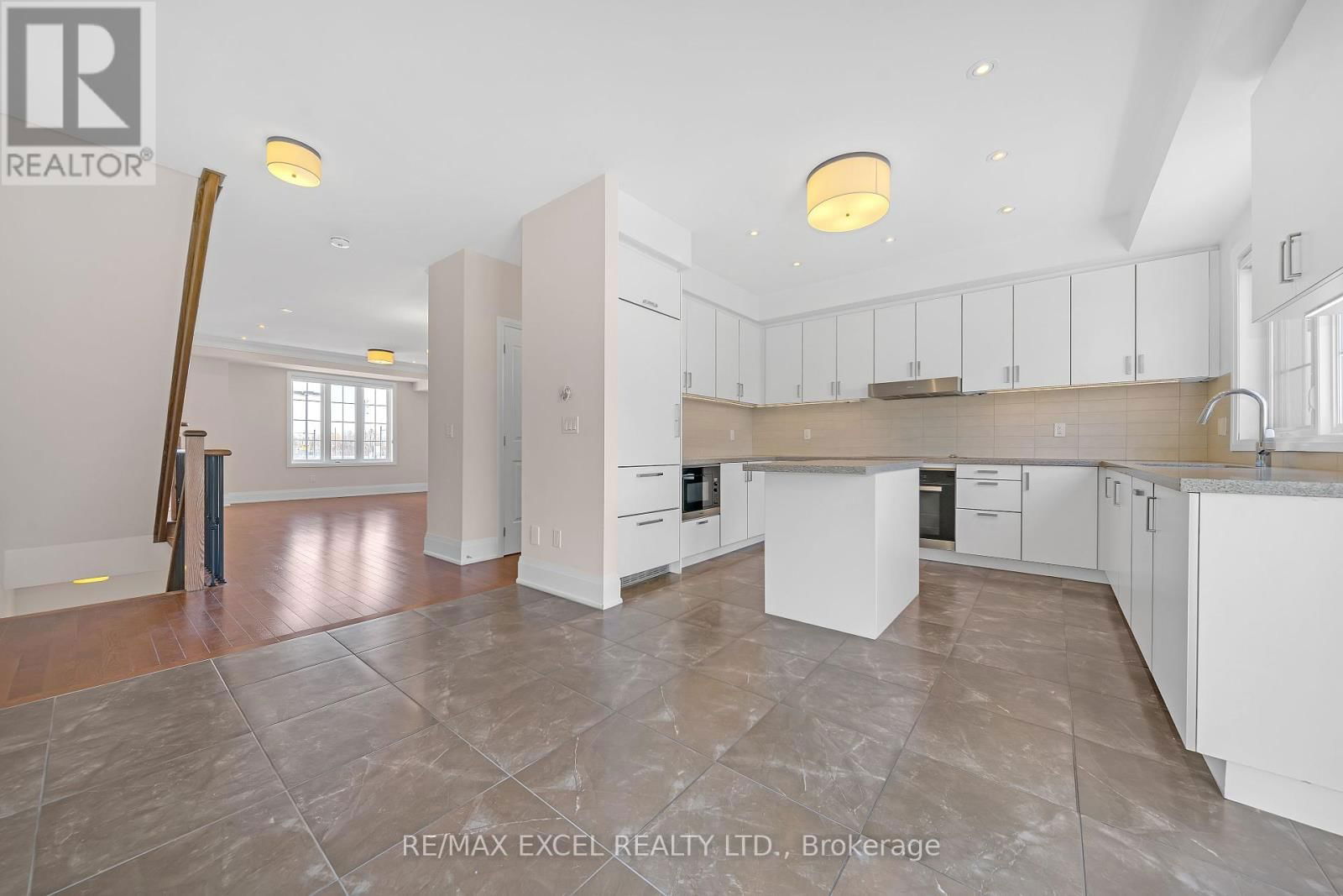 19 SIR FREDERICK BANTING WAY Image 18