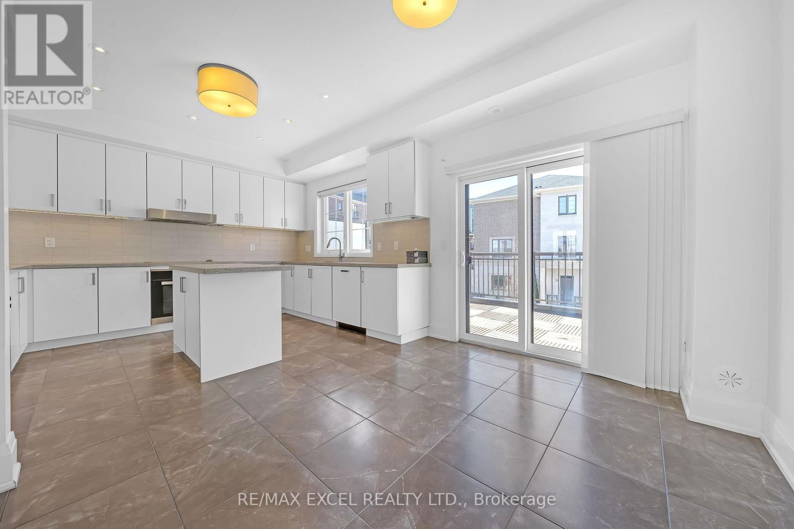 19 SIR FREDERICK BANTING WAY Image 19