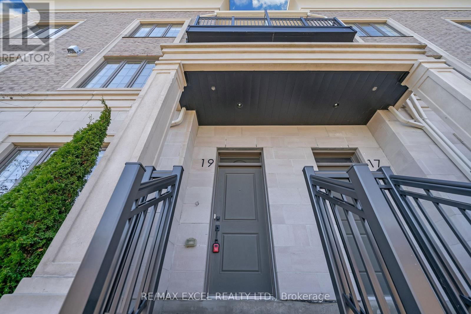 19 SIR FREDERICK BANTING WAY Image 7