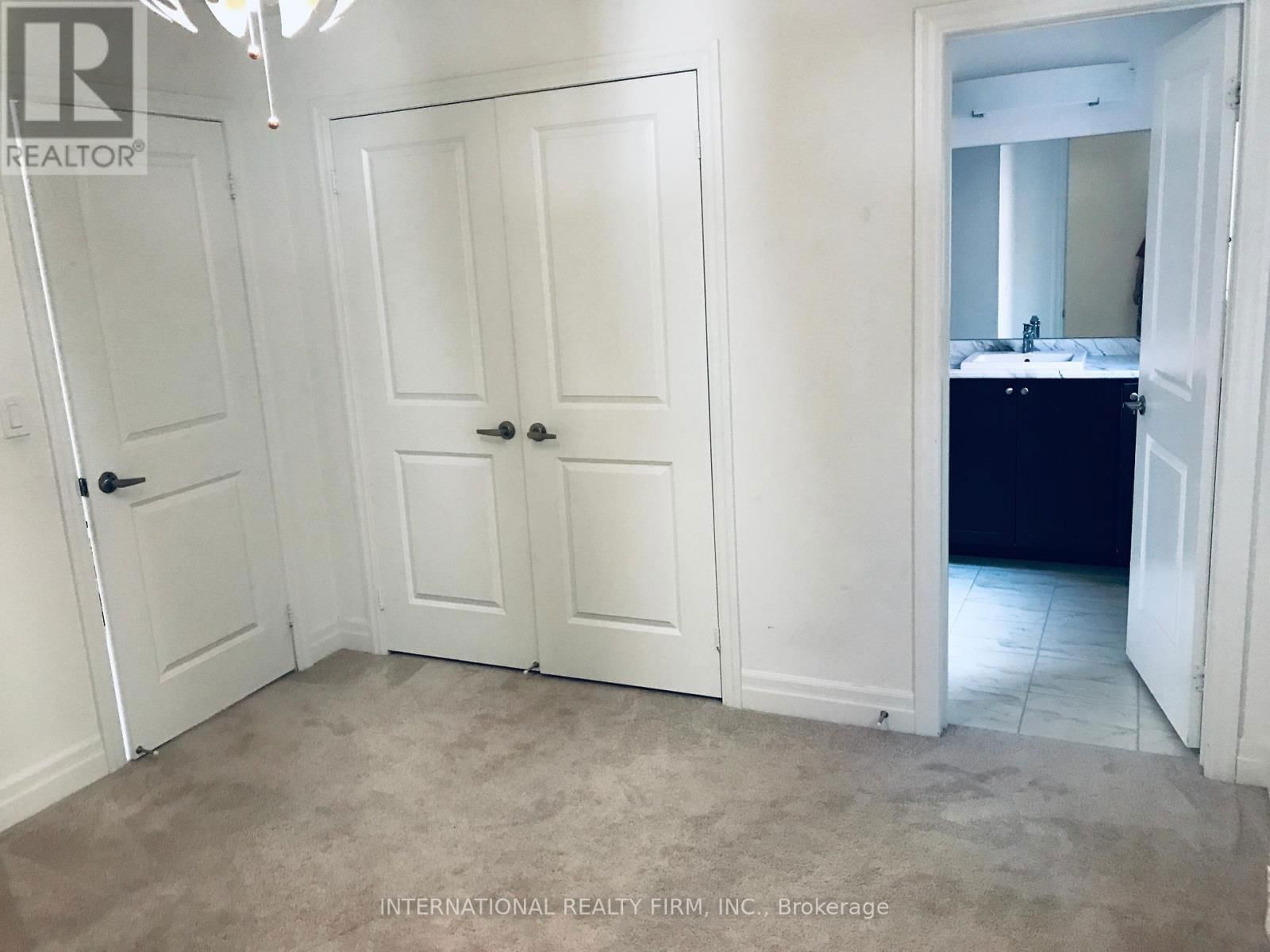 main floor - 59 FRANK KELLY DRIVE Image 17
