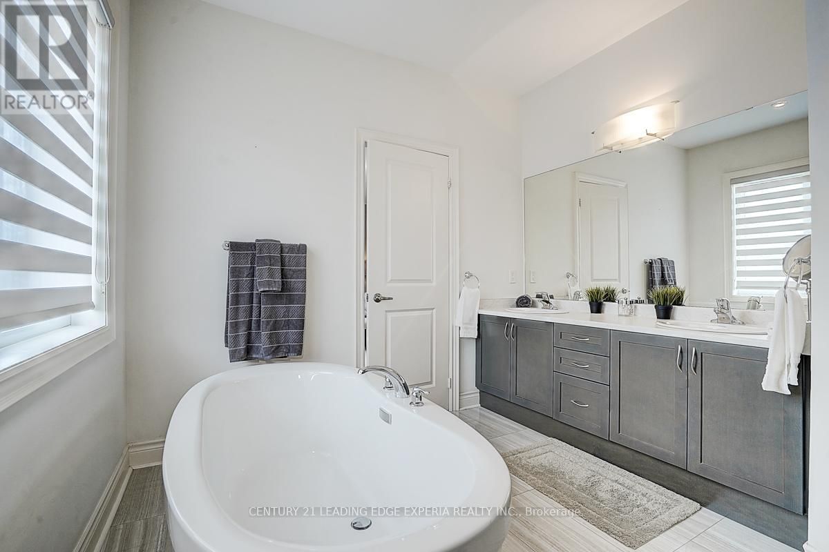 290 INVERNESS WAY Image 30