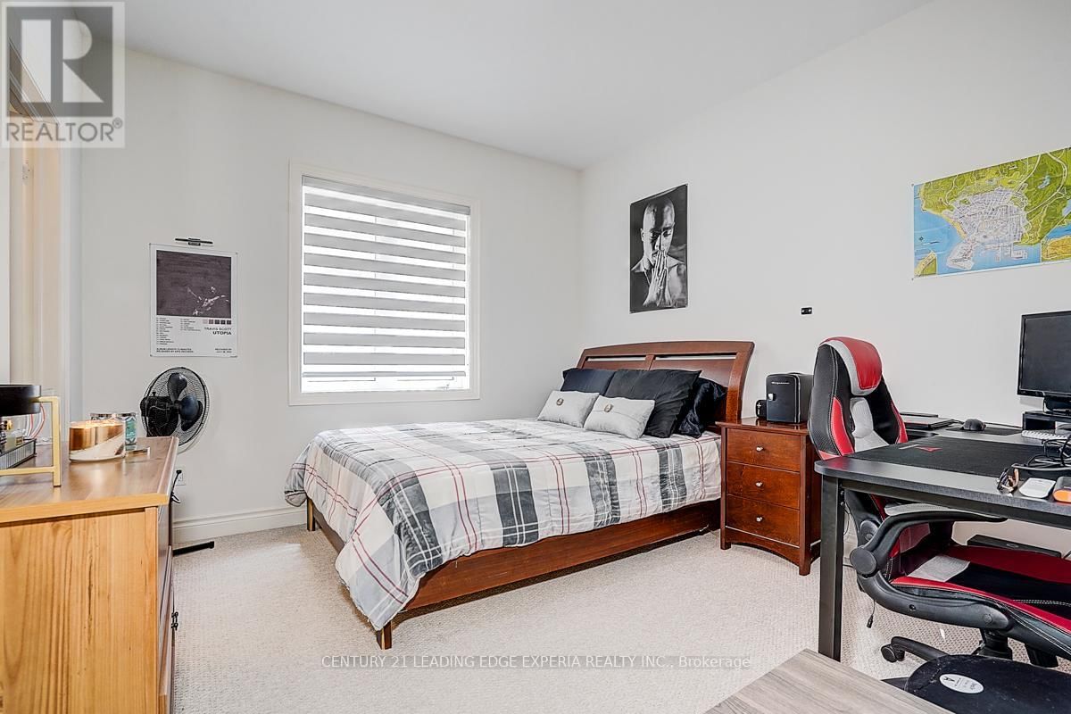 290 INVERNESS WAY Image 34
