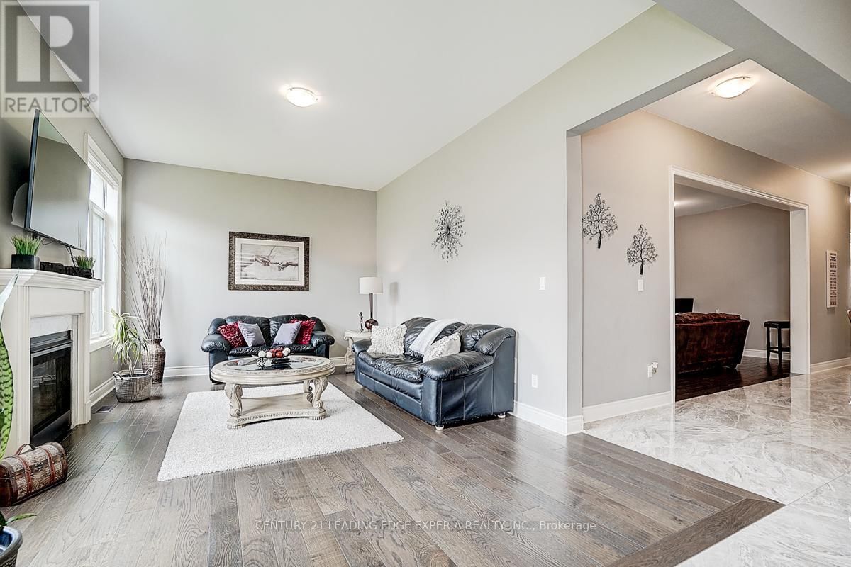 290 INVERNESS WAY Image 9