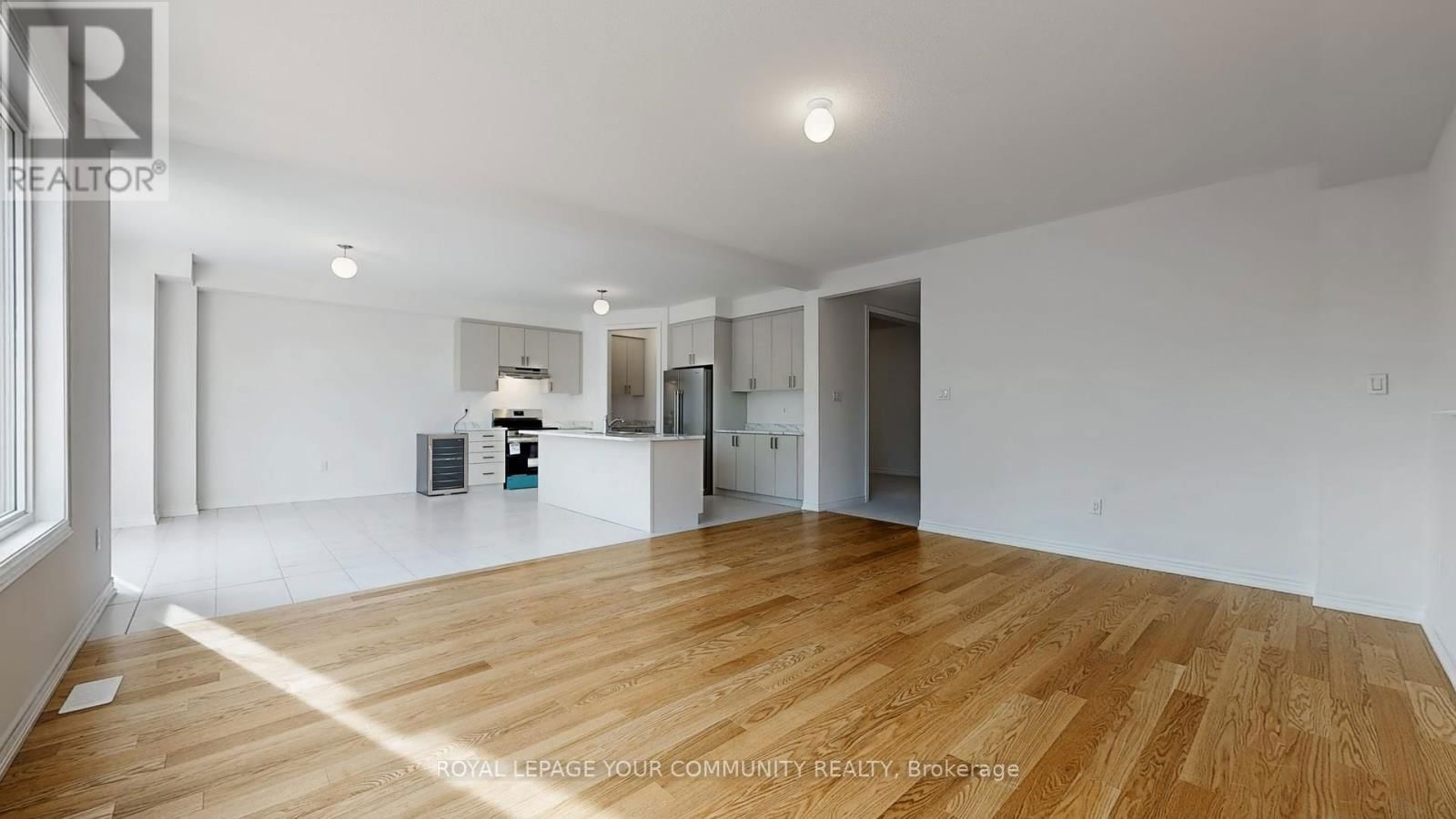 26 BAYCROFT BOULEVARD Image 12