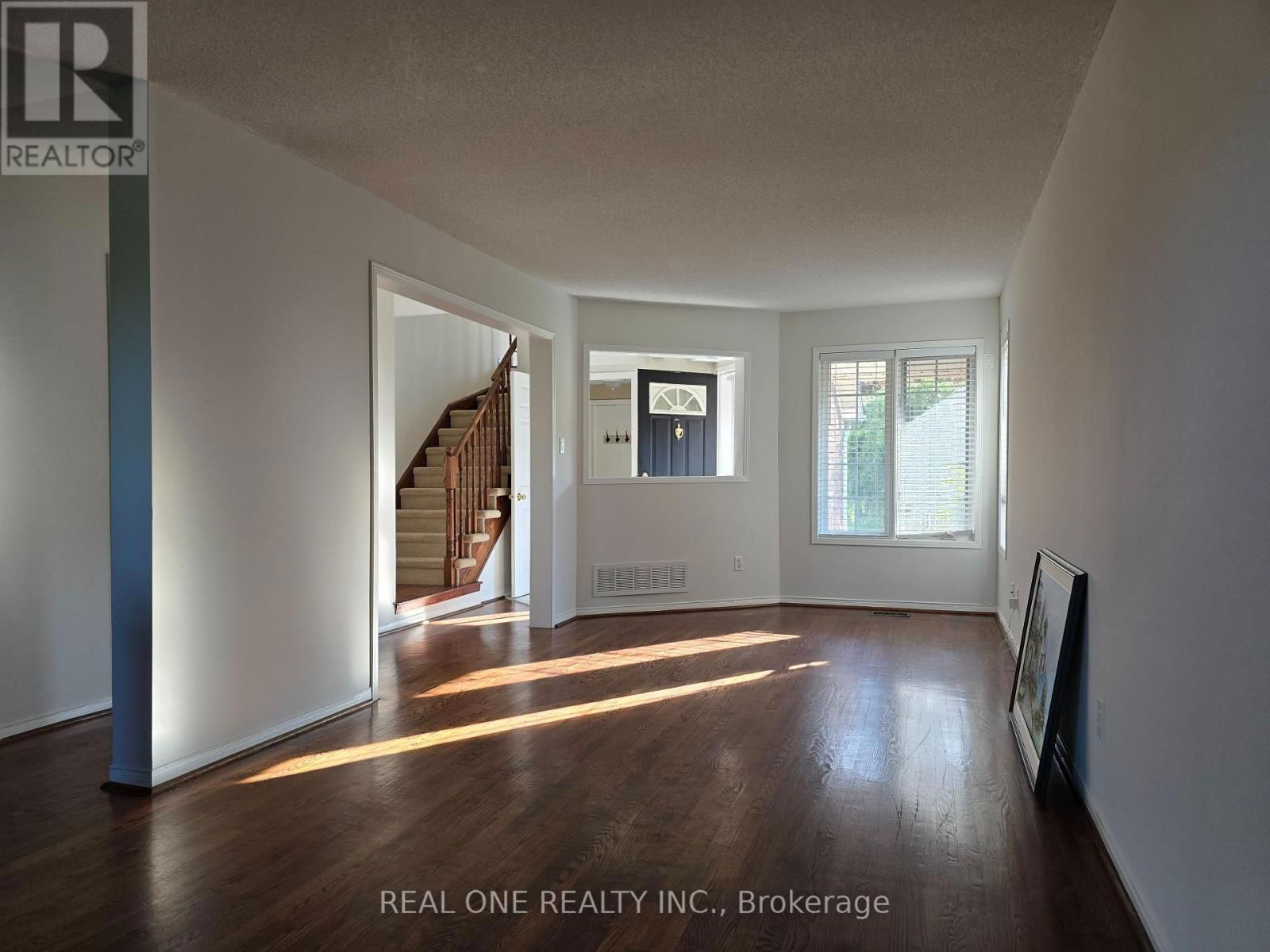 218 PINNACLE TRAIL Image 12