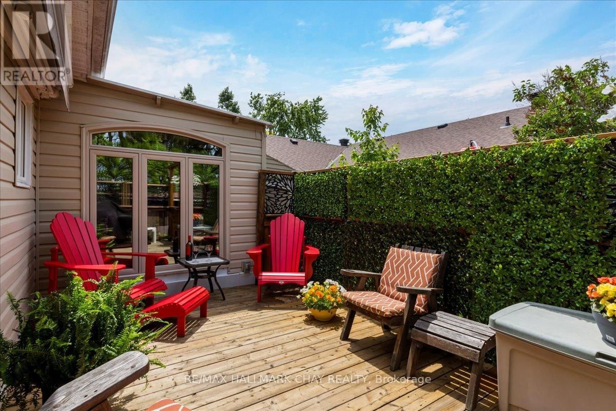 2 CEDAR GROVE Image 22