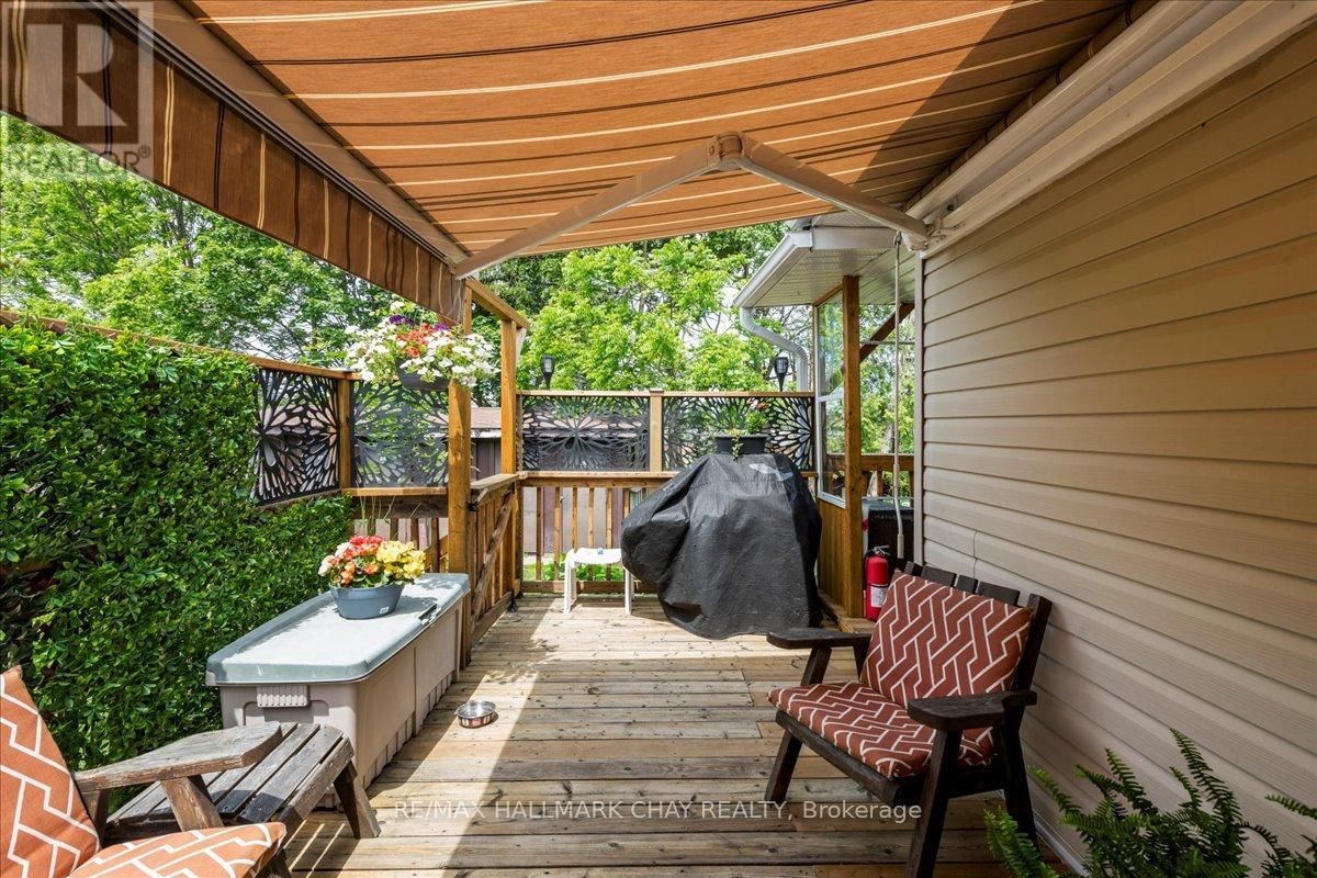 2 CEDAR GROVE Image 23