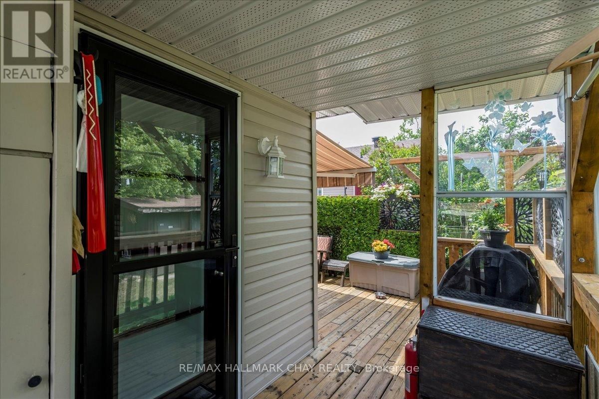 2 CEDAR GROVE Image 24