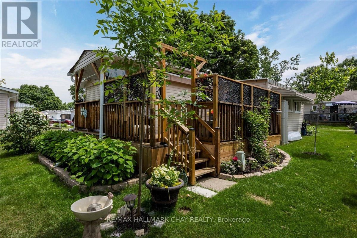 2 CEDAR GROVE Image 25
