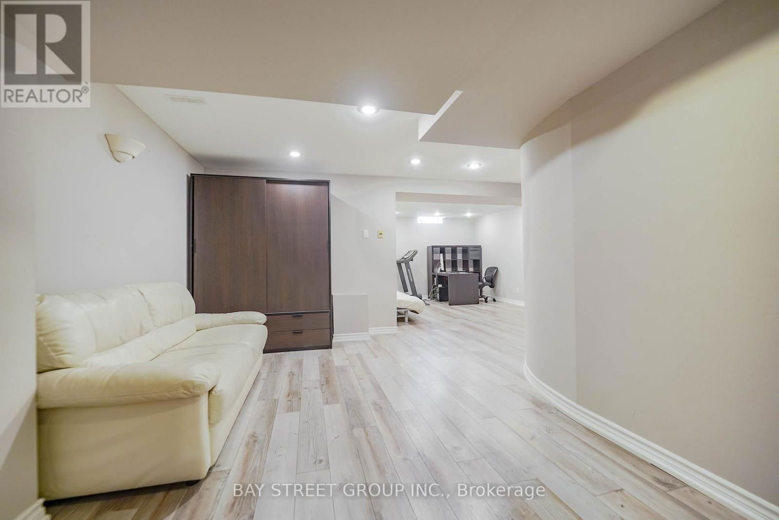 73 BRIDLEPATH STREET Image 35