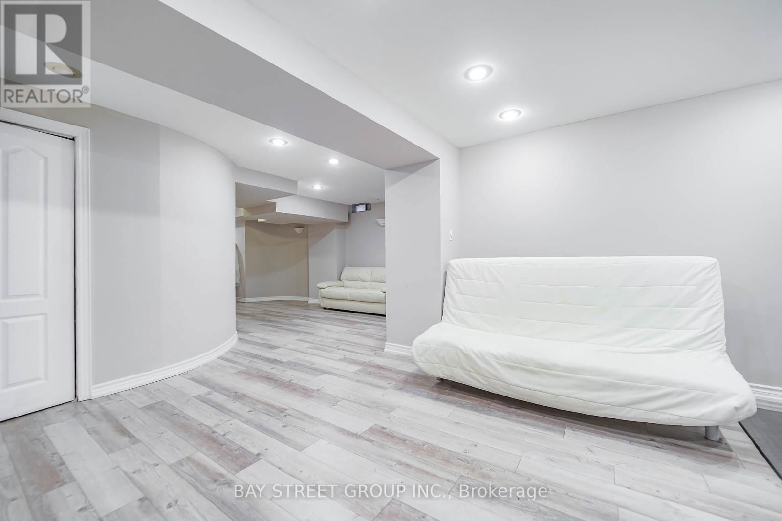 73 BRIDLEPATH STREET Image 39