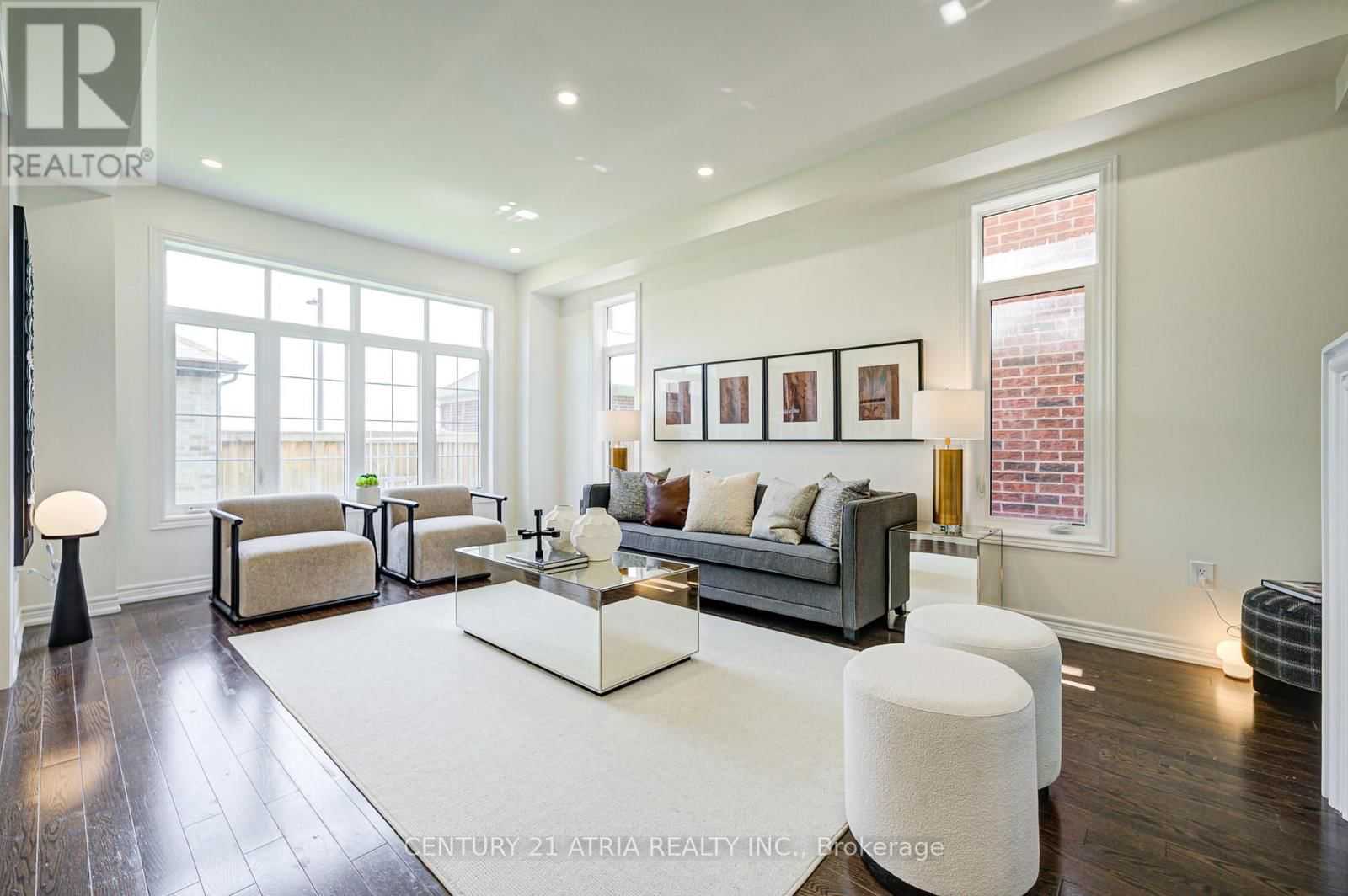 23 GORDON LANDON DRIVE Image 12
