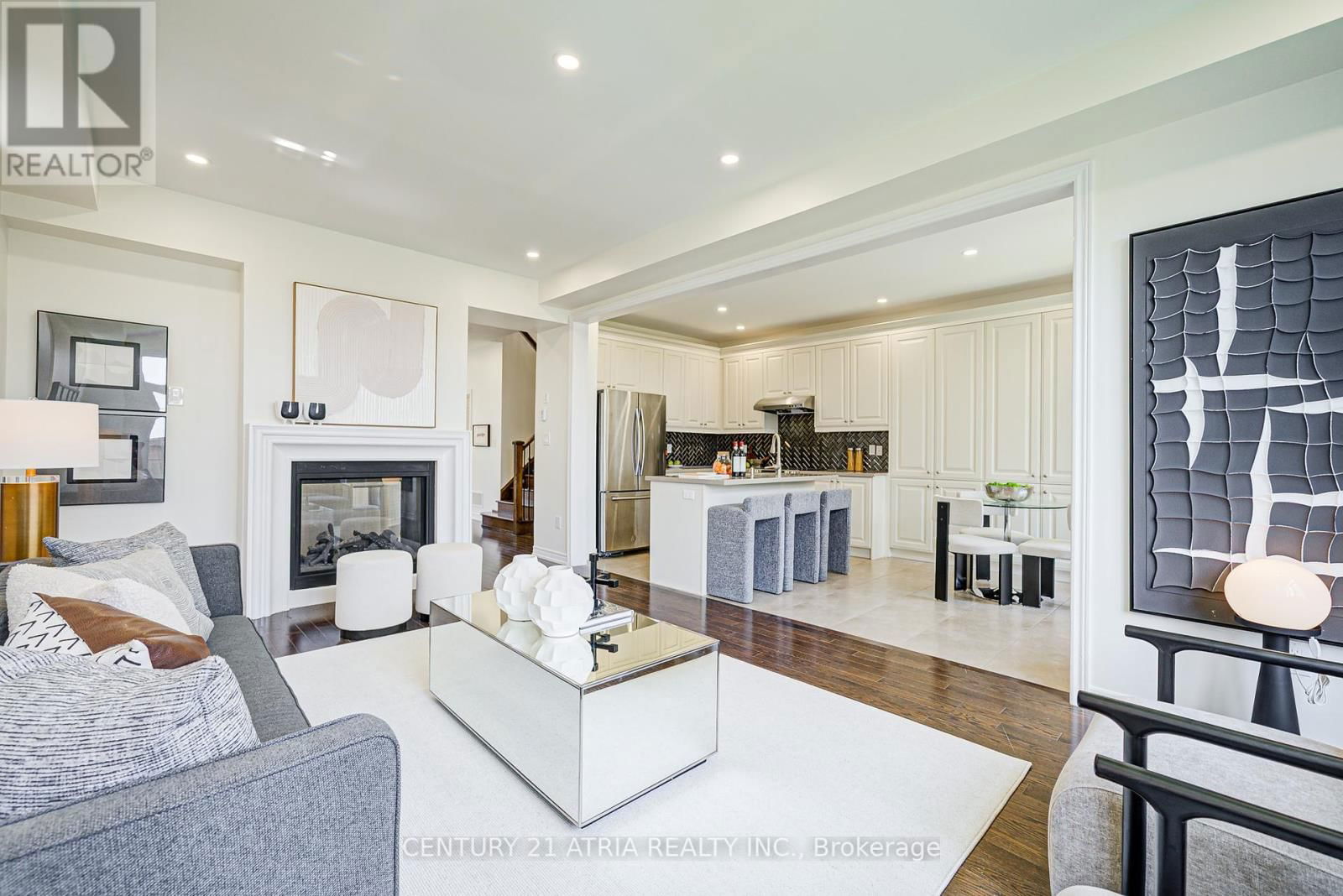 23 GORDON LANDON DRIVE Image 15