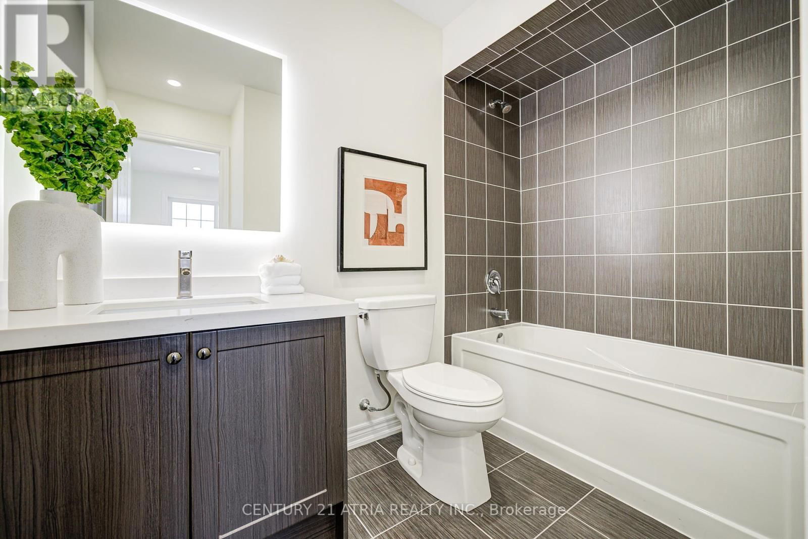 23 GORDON LANDON DRIVE Image 27