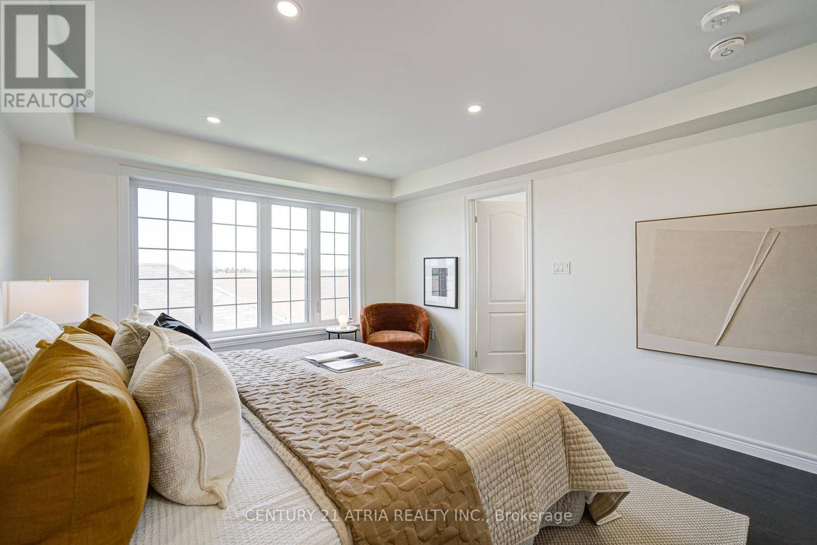 23 GORDON LANDON DRIVE Image 36