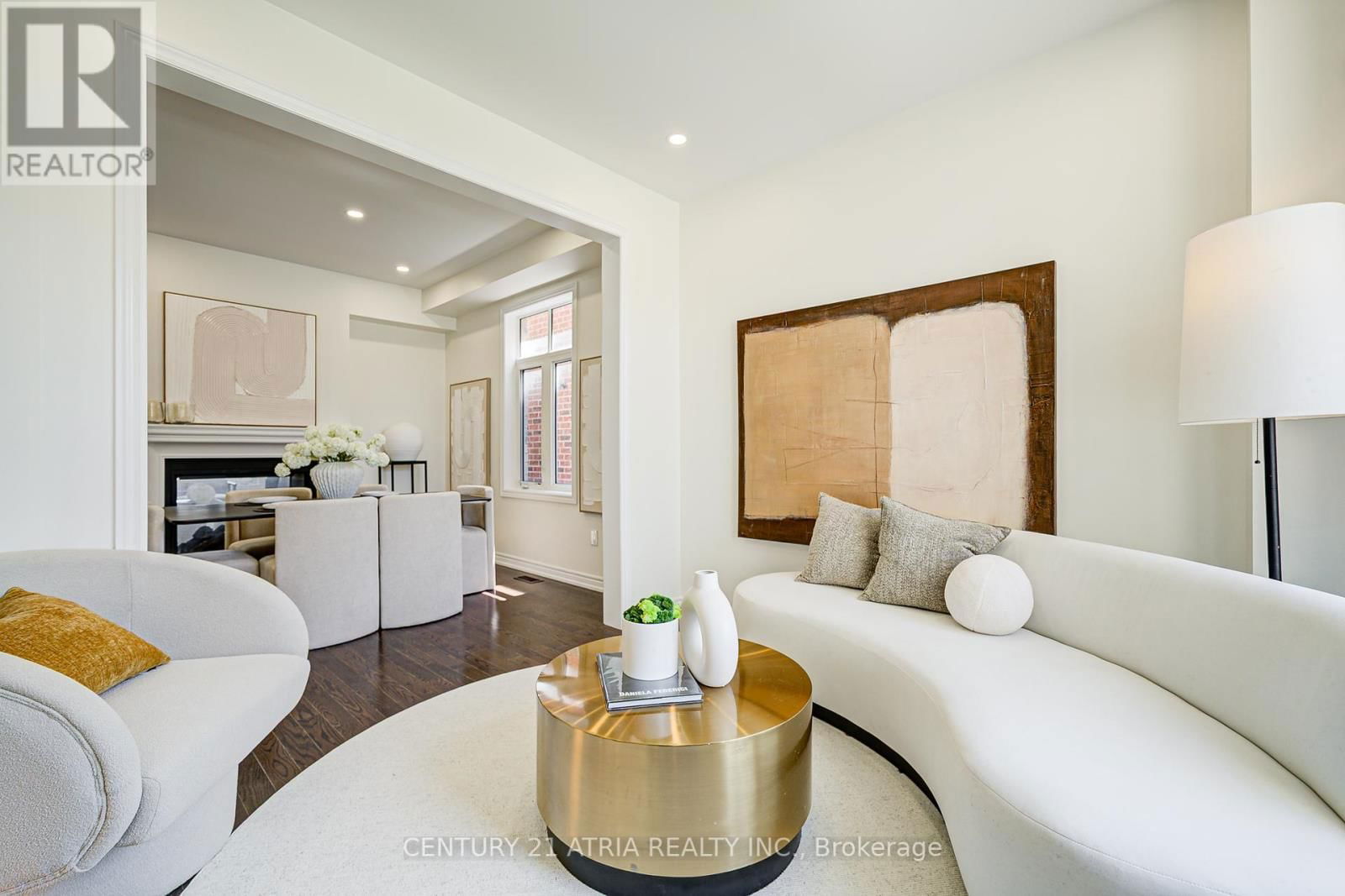 23 GORDON LANDON DRIVE Image 7
