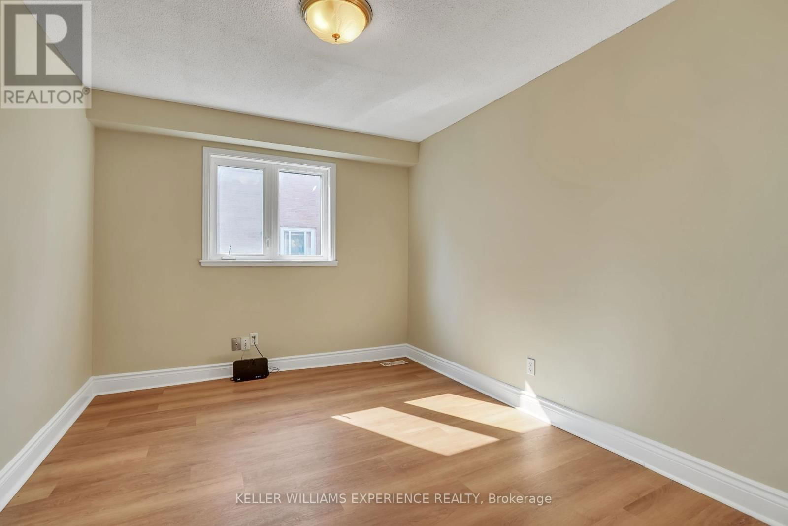 43 WATERHOUSE WAY Image 12