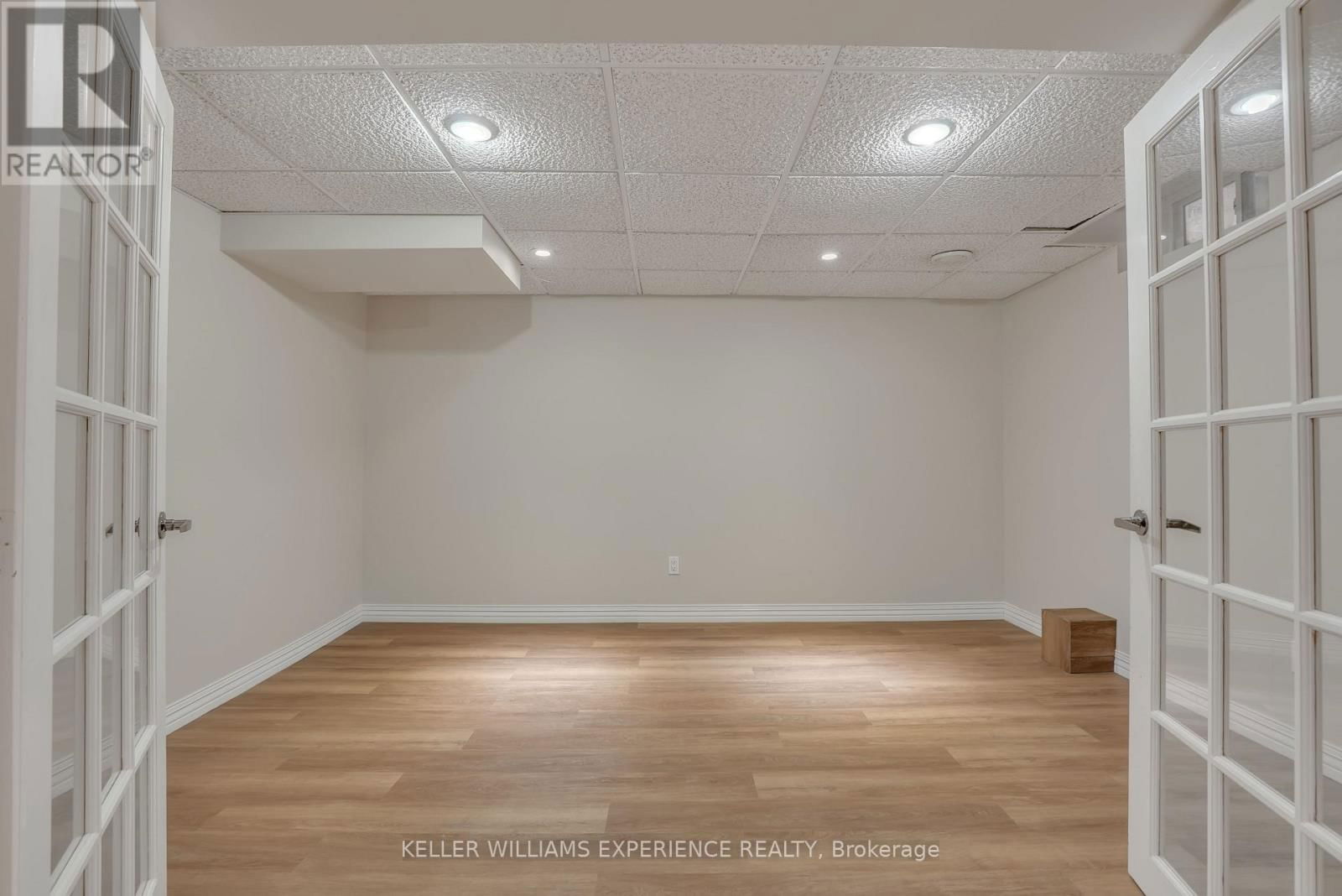 43 WATERHOUSE WAY Image 30