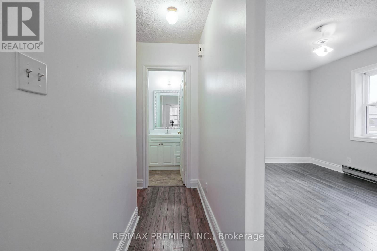 644 SRIGLEY STREET Image 13