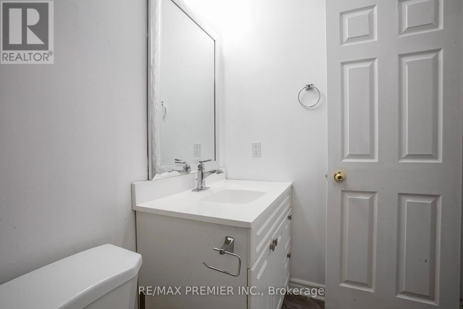 644 SRIGLEY STREET Image 15