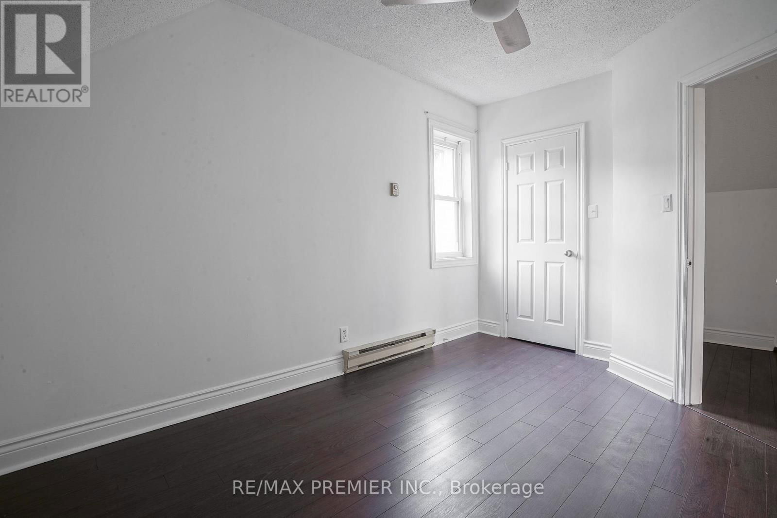 644 SRIGLEY STREET Image 17
