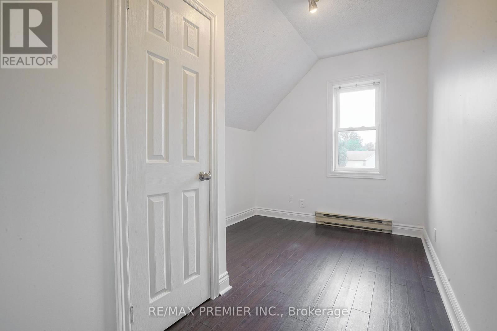 644 SRIGLEY STREET Image 19