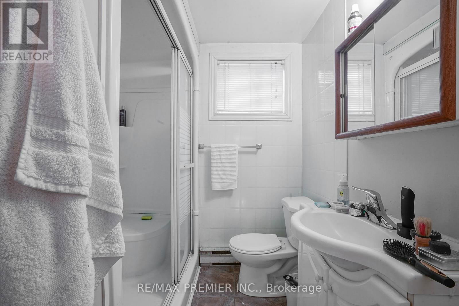 644 SRIGLEY STREET Image 2